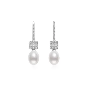 Elegant Freshwater Pearl Earrings WE00266